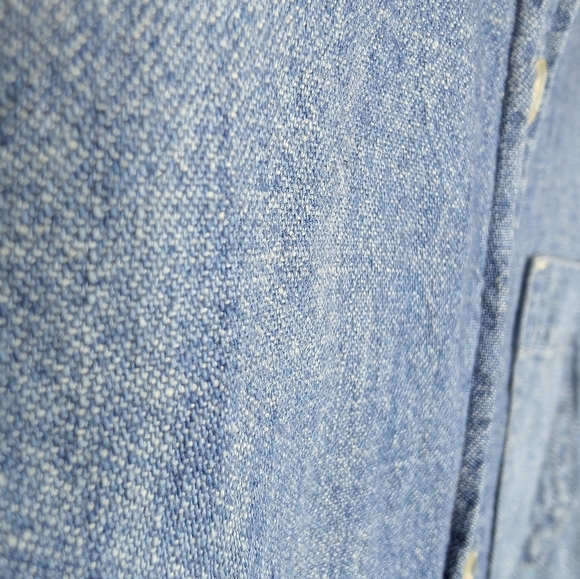 Old Navy The Classic Shirt Blue Denim Button-Up Top Women Small - Picture 5 of 9